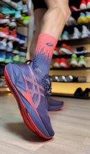 Tênis Asics Novablast 5 + Brinde (Meia)