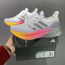 Tênis Adidas Ultraboost Light 24