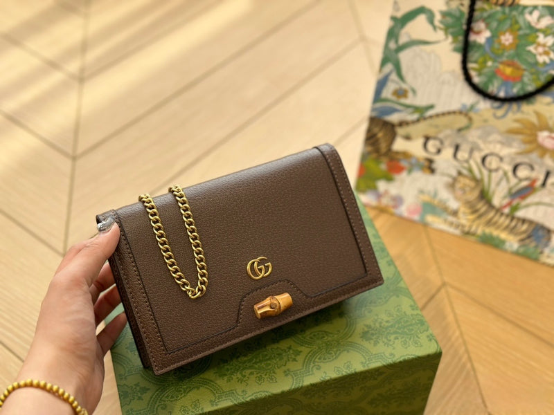 Gucci Diana Mini Shoulder Bag