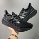 Tênis Adidas Ultraboost Light 24