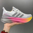 Tênis Adidas Ultraboost Light 24