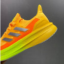 Tênis Adidas Ultraboost Light 24