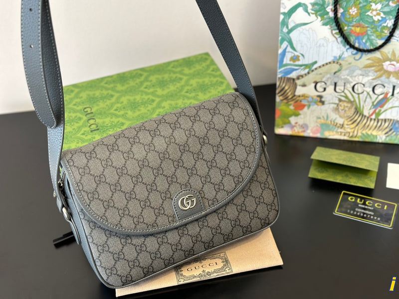 Gucci Ophidia GG Small Shoulder Bag
