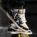 Tênis Nike Sb Dunk Low Travis Scott (Versão Especial)