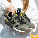 Tênis New Balance 999