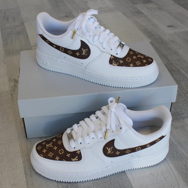 Nike Air Force LV